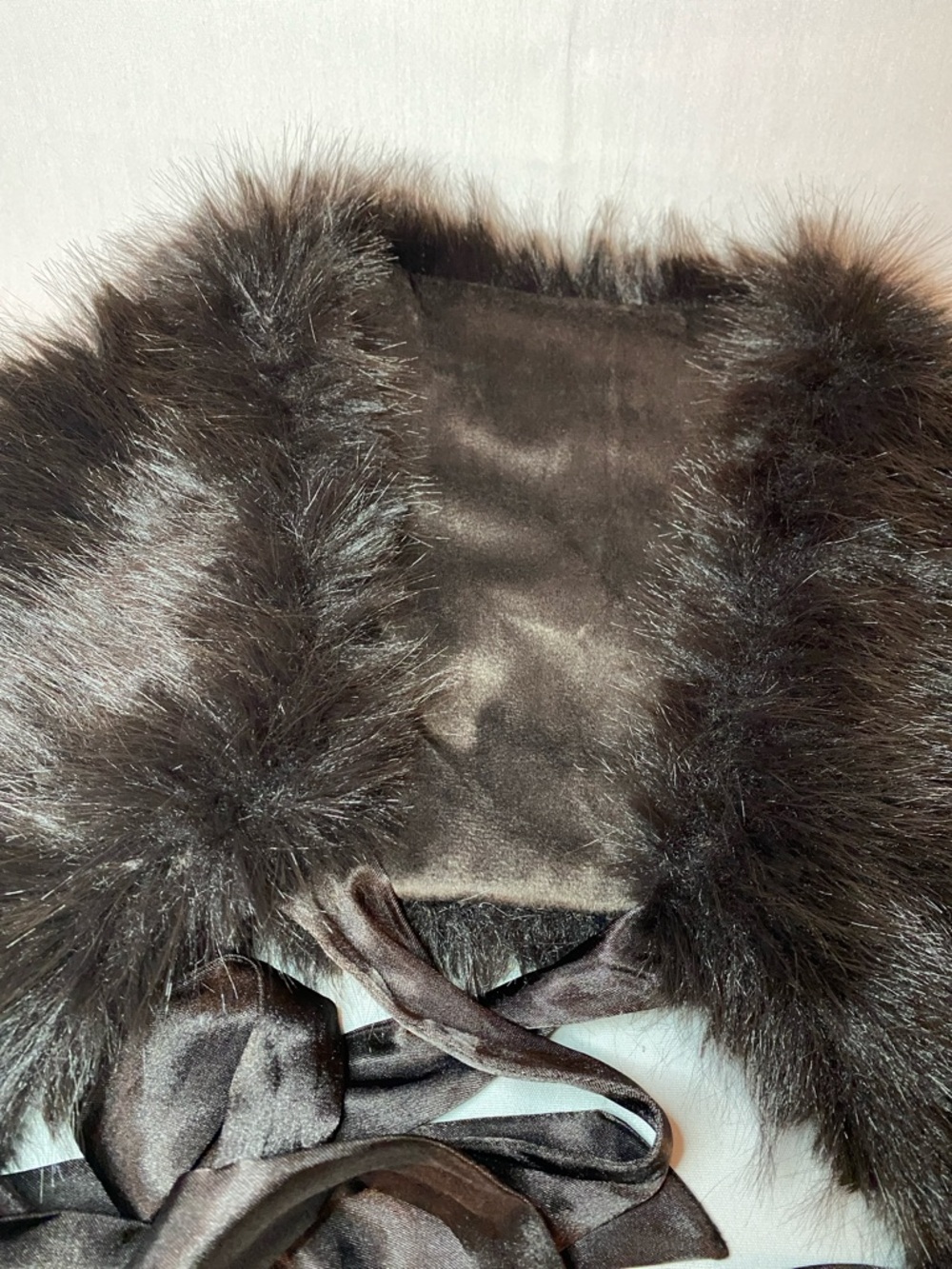 Brown Faux Fur Shoulder Stole with Satin Ribbon - Picture 4 of 8